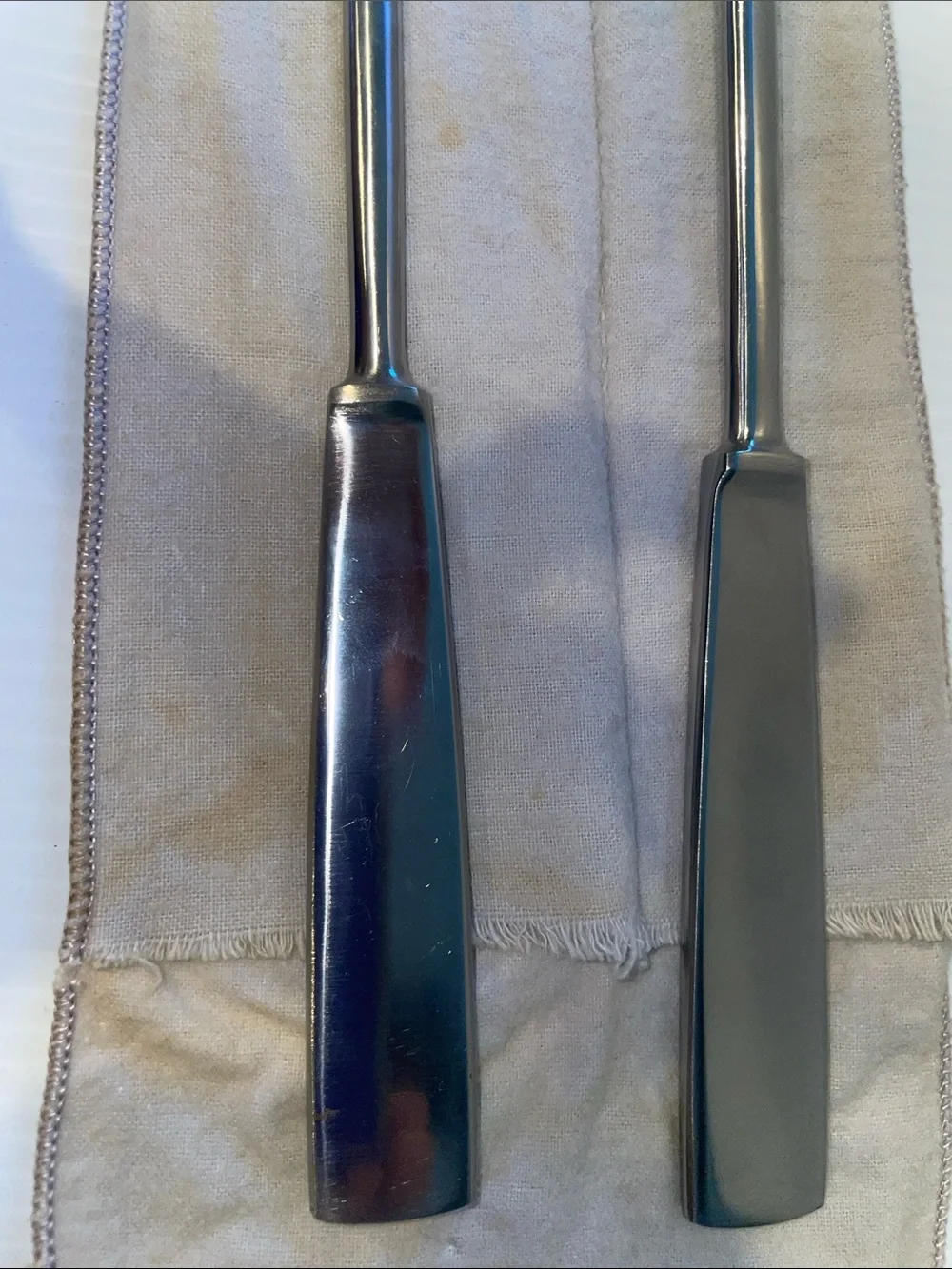 Capri Italy Stainless Steel Carving Knife and Fork Set